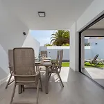 別荘 In Maspalomas With Heated Pool *
