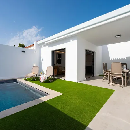 With Heated Pool In Gran Canaria *